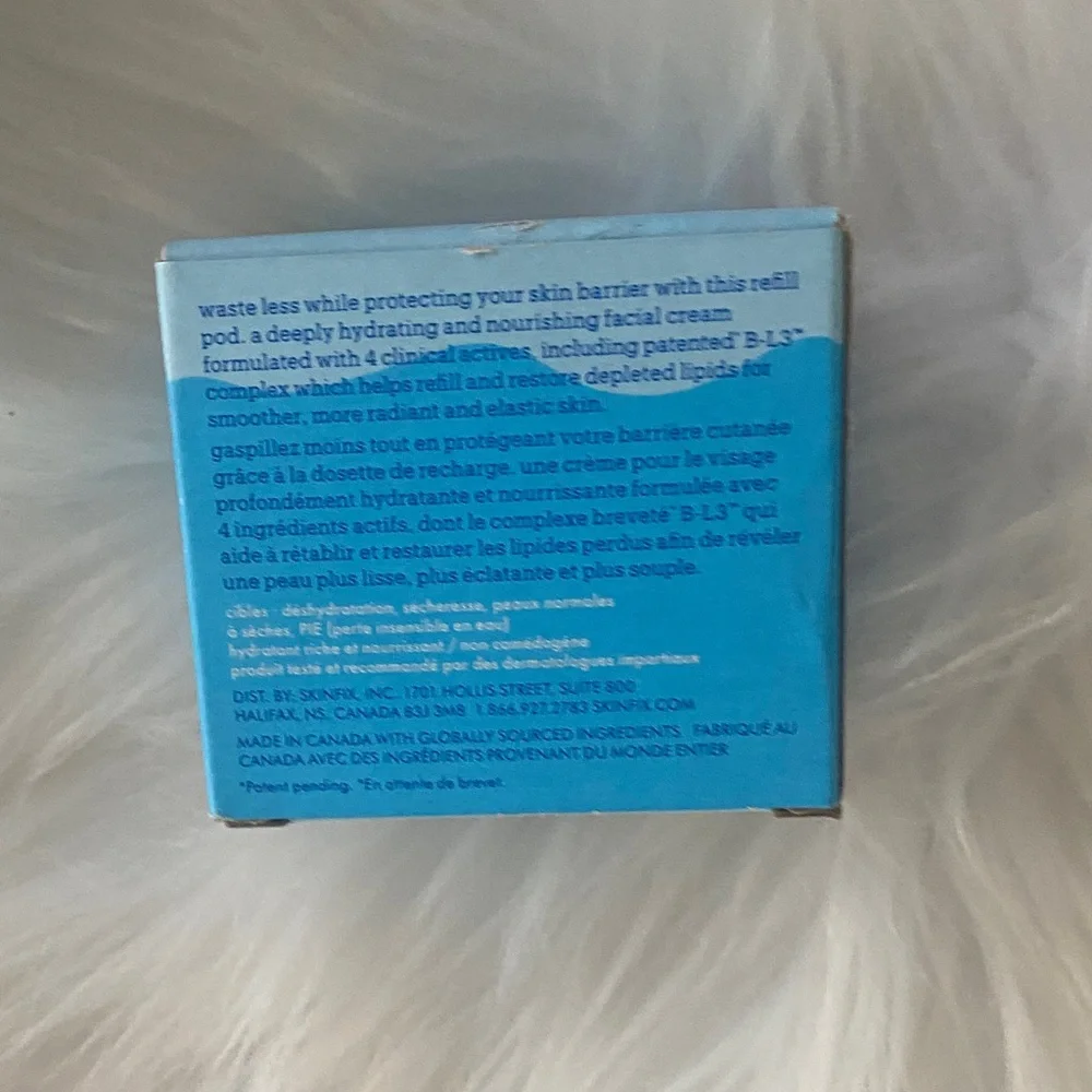 Skinfix  Barrier+ Moisturizer - new in box comes with a refill